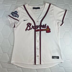 Woman’s Nike Atlanta Braves MLB Jersey White Size LARGE